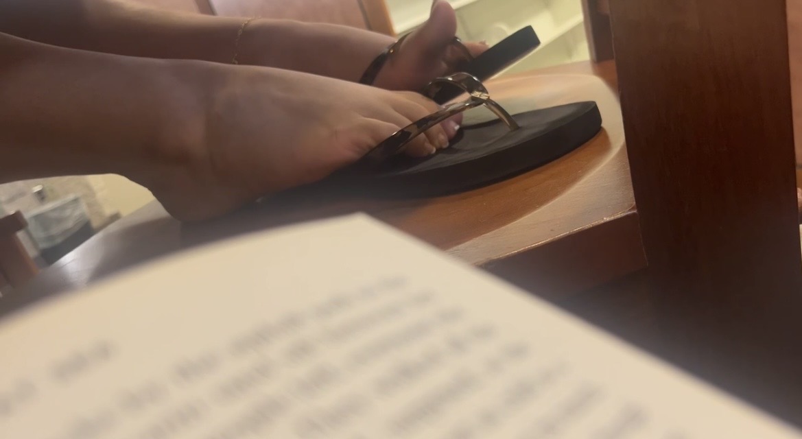 Clip 075 - Image 3